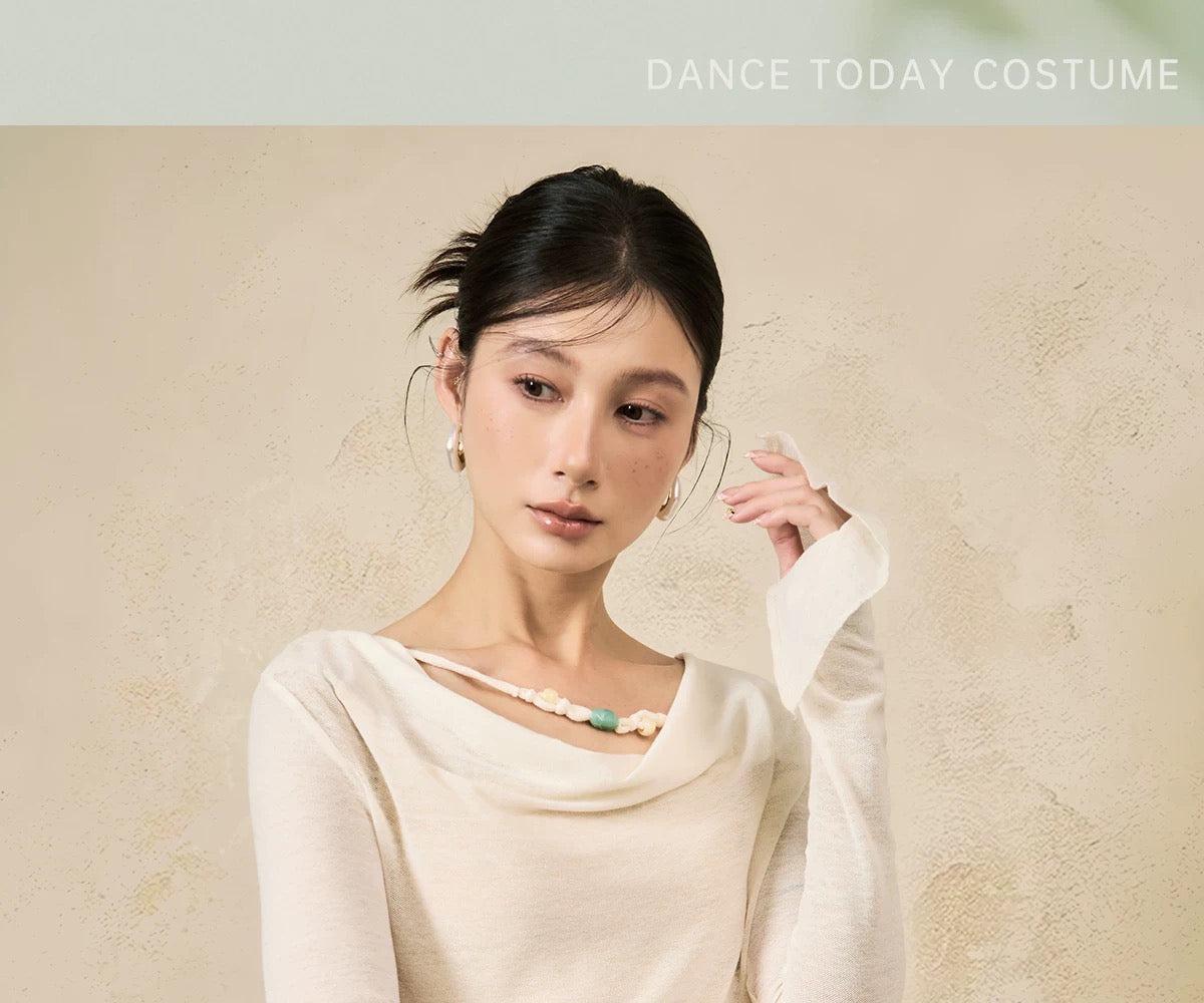 Emerald Beaded Collar Fitted Waist Long sleeves Active Top