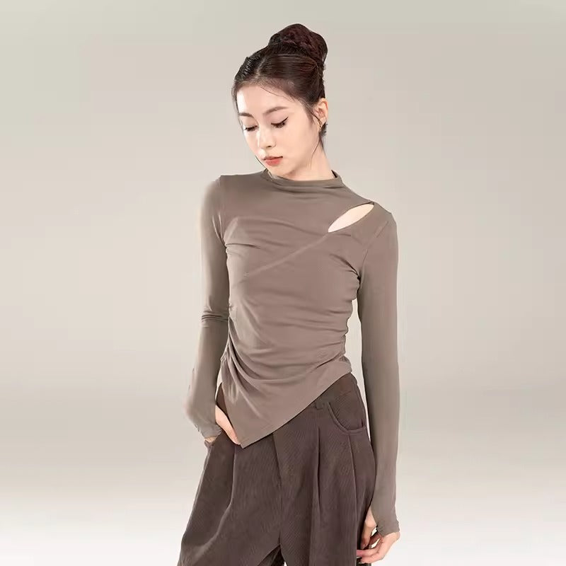 “Coffee-colored shirt classical dance costume daily wear.”